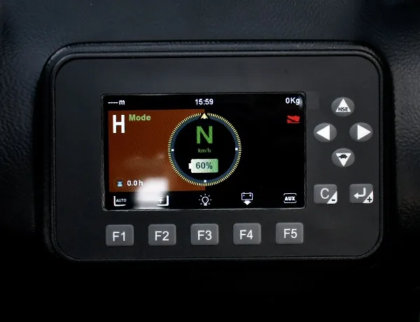 Clear display of battery status, operating hours and fault information makes truck monitoring simple and intuitive.