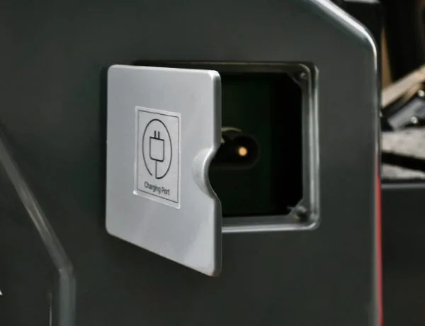 Full AC power supports responsive travel and low routine motor maintenance.